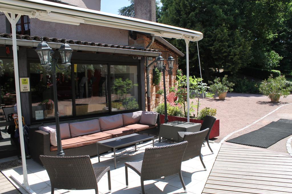 Hotel Restaurant Le Moulin De Saint Verand المظهر الخارجي الصورة
